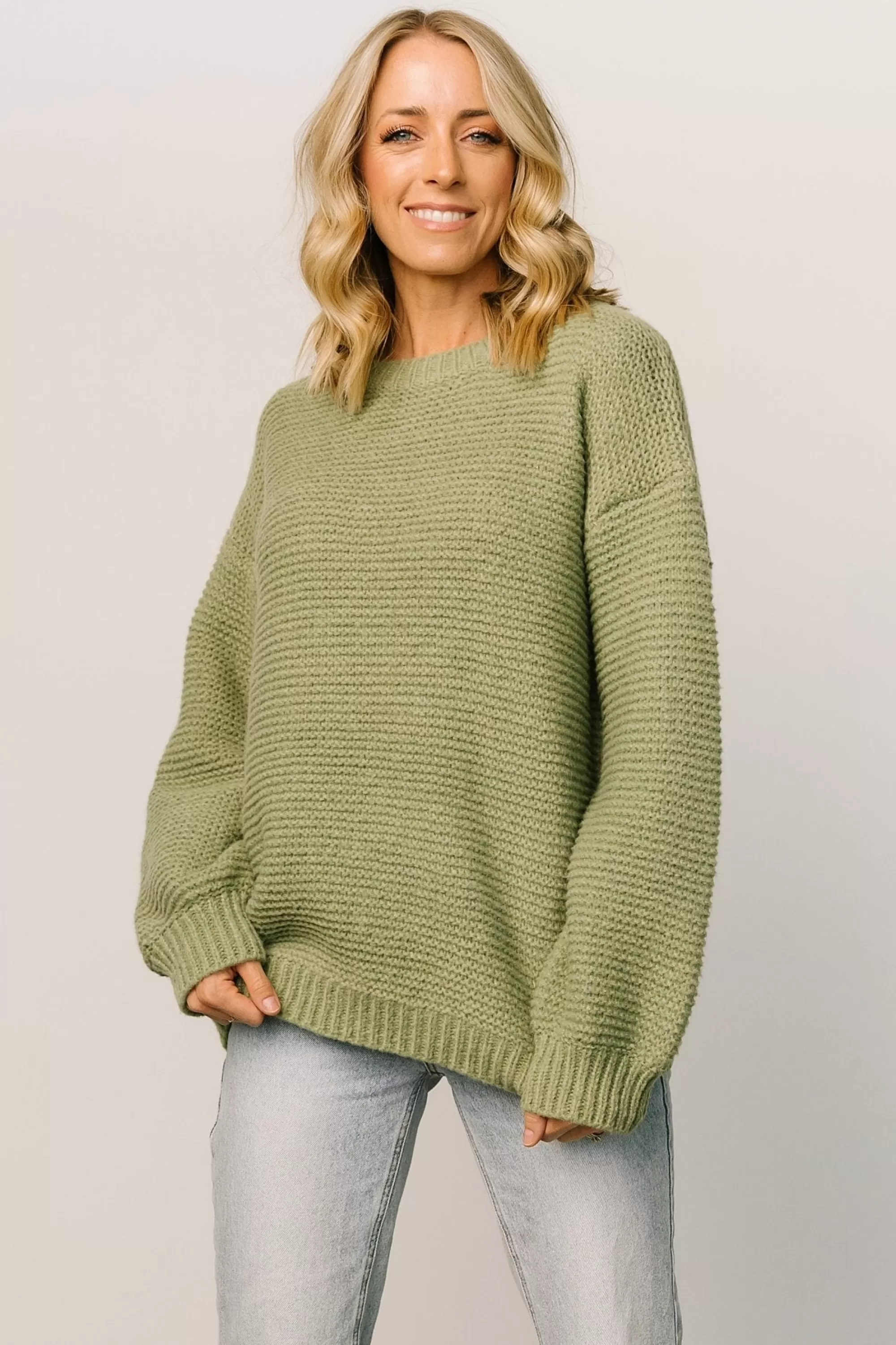 Baltic Born sweaters | WINTER ESSENTIALS | Bentley Chunky Knit Sweater | Olive