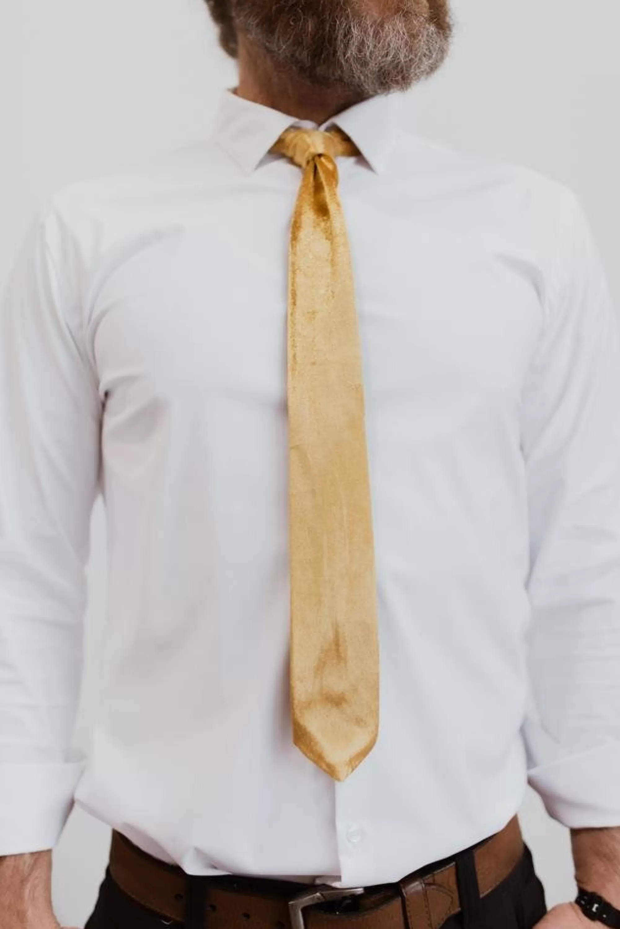 Baltic Born ties | Classic Velvet Tie | Gold