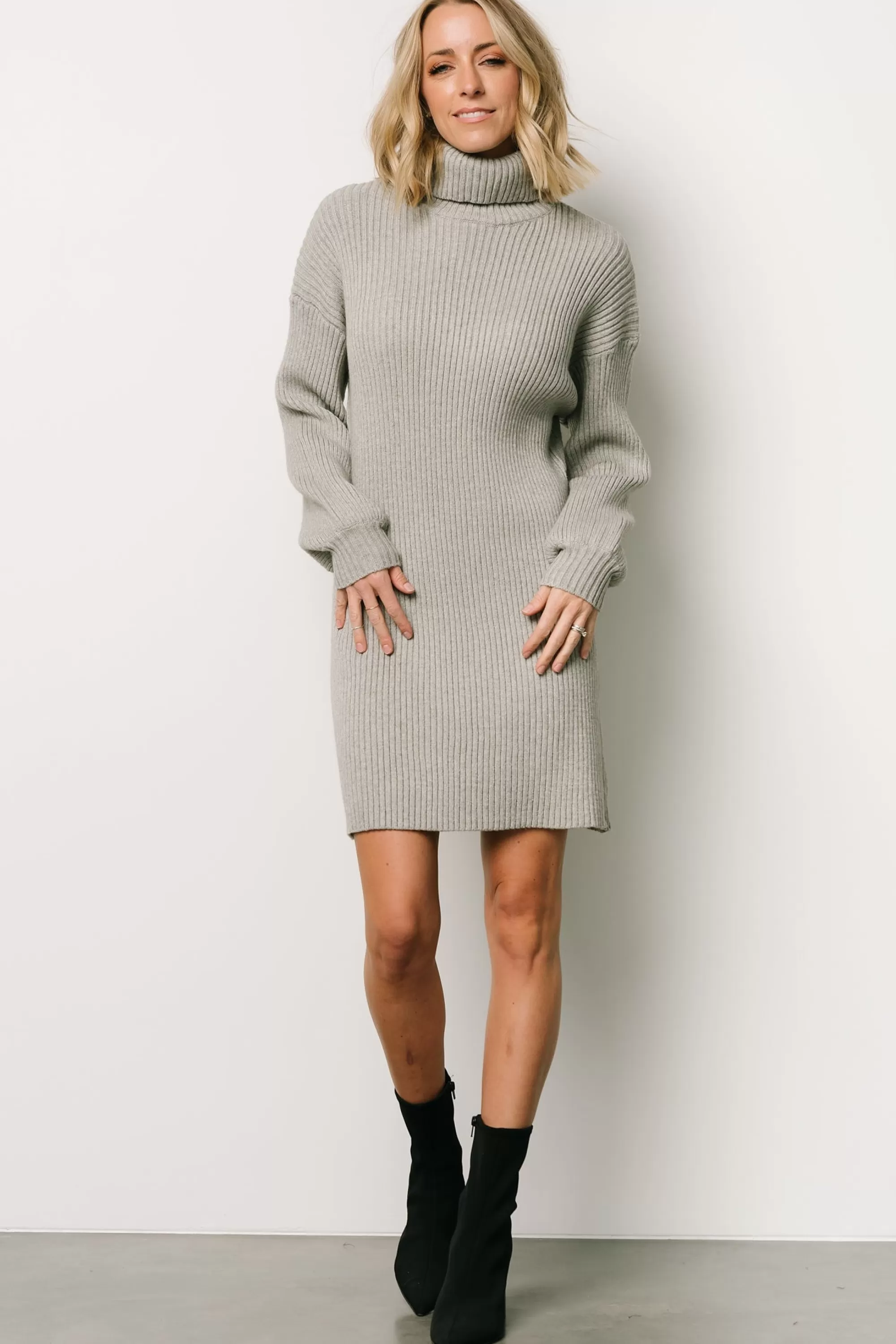 Baltic Born WINTER ESSENTIALS | Julianne Sweater Dress | Light Gray