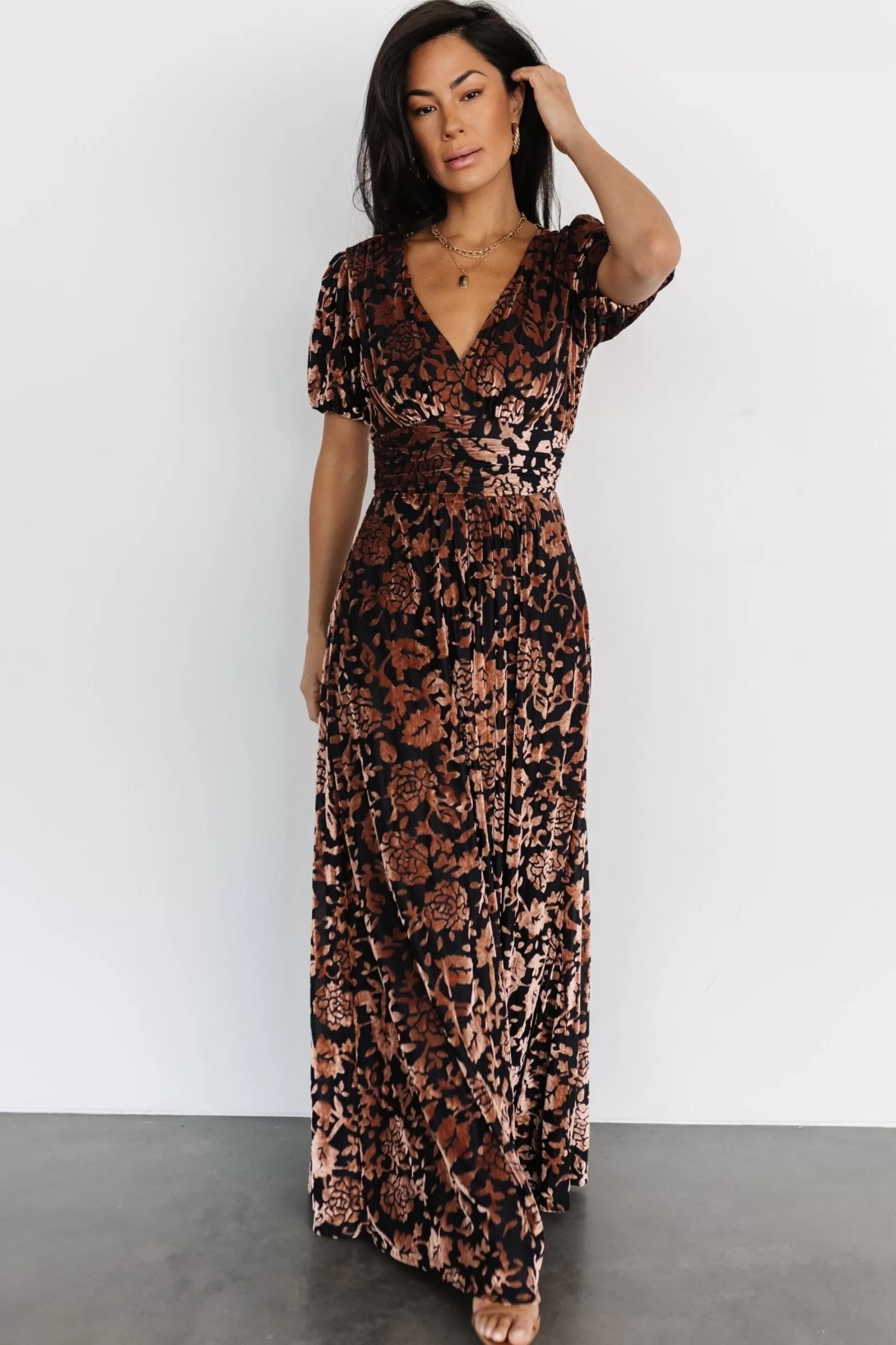 Baltic Born maxi dresses | EXTENDED SIZING | Leslie Velvet Maxi Dress | Black + Bronze