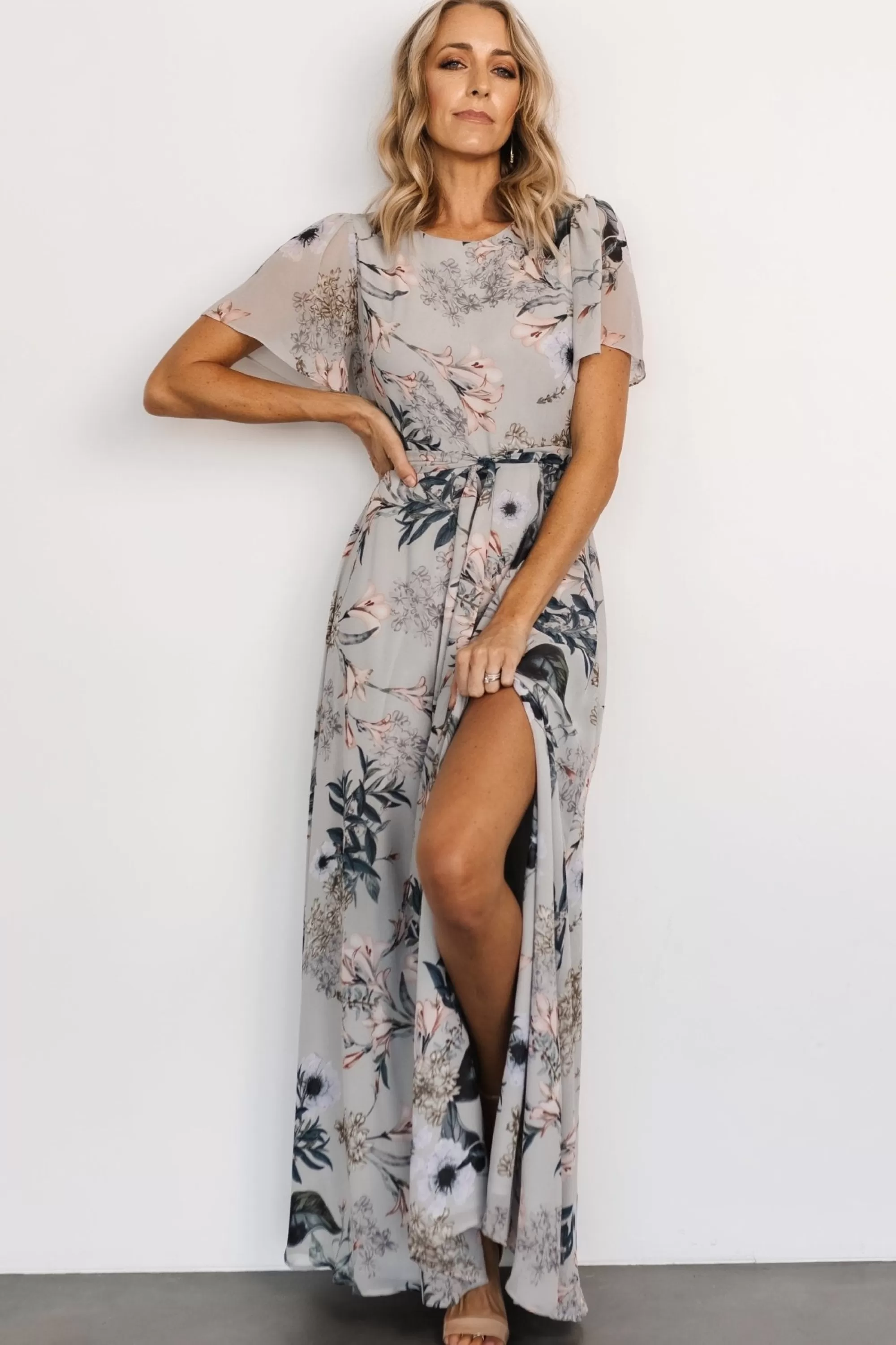 Baltic Born BEST SELLERS | Naomi Short Sleeve Maxi Dress | Pale Blue Floral